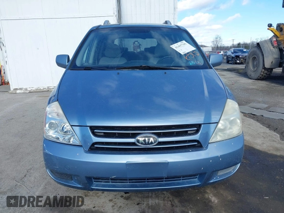 2007 Kia Sedona with VIN KNDMB133576126515, listed as a IAAI auction lot 41497785 with 112,034 mi miles. Bid and sale history available at carsss.com. Image 12.