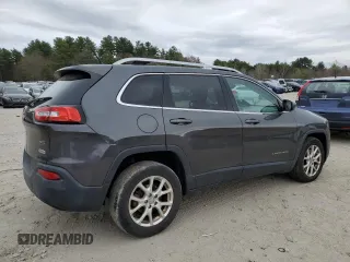 2014 Jeep Cherokee Latitude with VIN 1C4PJLCB4EW323899, listed as a Copart auction lot 53537055 with 86,932 mi miles and Clean Title. Bid and sale history available at carsss.com. Image 3.