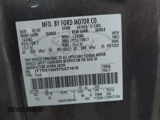 2007 Ford F-150 STX с VIN 1FTRX14W57NA71618, выставлен на аукционе IAAI как лот 42583600 с пробегом 177 914 миль миль и . История ставок и продаж доступна на DreamBid. Изображение 9.