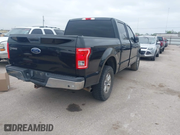 2015 Ford F-150 XLT with VIN 1FTEW1EG4FKD11928, listed as a IAAI auction lot 41912864 with 270,804 mi miles. Bid and sale history available at carsss.com. Image 4.