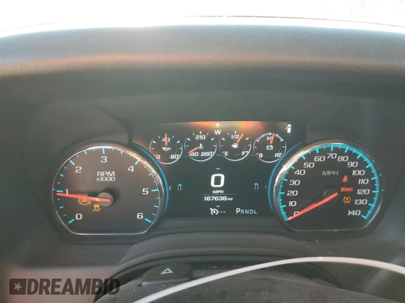 2017 Chevrolet Suburban LT z VIN 1GNSCHKC1HR352573, wystawiony jako Copart lot #55862305 z przebiegiem 167 638 mil mil oraz Szkoda całkowita • Salvage title. Historia ofert i sprzedaży dostępna na DreamBid. Obrazek 9.