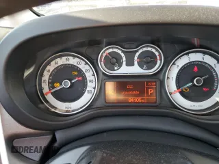 2016 FIAT 500L Trekking with VIN ZFBCFADH1GZ037598, listed as a Copart auction lot 42458725 with 84,105 mi miles and Salvage Title. Bid and sale history available at carsss.com. Image 9.