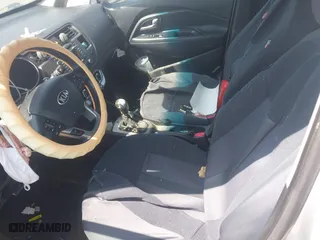 2014 Kia Rio EX with VIN KNADN4A34E6352924, listed as a IAAI auction lot 42072886 with 1 mi miles. Bid and sale history available at carsss.com. Image 5.
