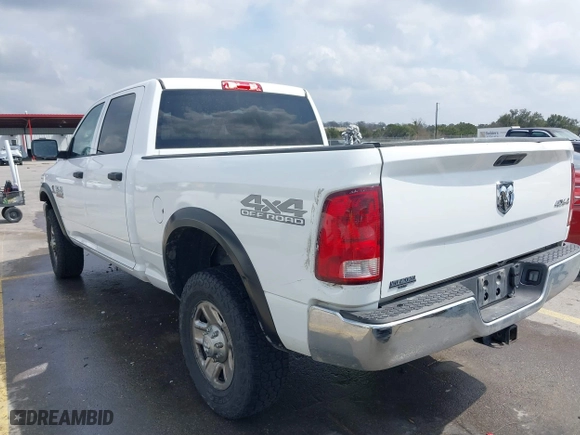 2018 Ram 2500 Tradesman with VIN 3C6UR5CL5JG357477, listed as a IAAI auction lot 41678900 with 247,787 mi miles. Bid and sale history available at carsss.com. Image 3.