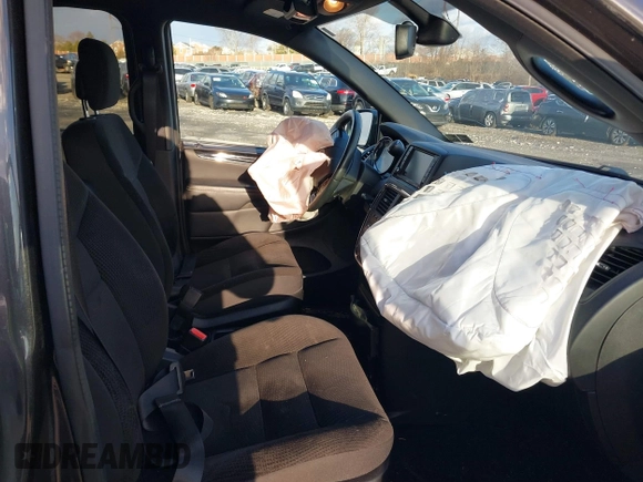 2018 Dodge Grand Caravan SE Plus with VIN 2C4RDGBG9JR304692, listed as a IAAI auction lot 41568591 with 48,139 mi miles and . Bid and sale history available at DreamBid. Image 5.