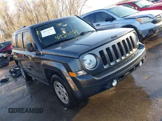 2015 Jeep Patriot Altitude Edition with VIN 1C4NJPBA6FD236316, listed as a IAAI auction lot 41820078 with 107,247 mi miles. Bid and sale history available at carsss.com. Image 1.