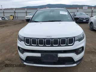 2023 Jeep Compass Limited с VIN 3C4NJDCNXPT569145, выставлен на аукционе IAAI как лот 42781504 с пробегом 39 954 миль миль и . История ставок и продаж доступна на DreamBid. Изображение 12.