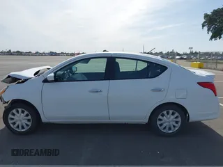 2016 Nissan Versa S Plus with VIN 3N1CN7APXGL841875, listed as a IAAI auction lot 42101544 with 88,515 mi miles. Bid and sale history available at carsss.com. Image 14.