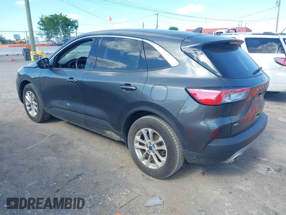 2020 Ford Escape SE z VIN 1FMCU0G63LUC26585, wystawiony jako IAAI lot #42332332 z przebiegiem 62 681 mil mil oraz . Historia ofert i sprzedaży dostępna na DreamBid. Obrazek 3.