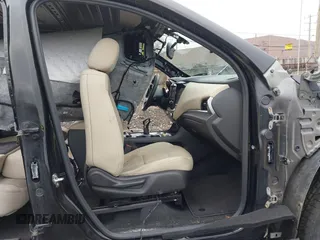 2022 Chevrolet Traverse LS with VIN 1GNERLKW3NJ107809, listed as a IAAI auction lot 41481333 with Not Provided miles. Bid and sale history available at carsss.com. Image 5.