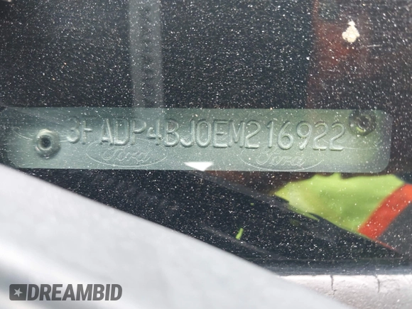 2014 Ford Fiesta SE z VIN 3FADP4BJ0EM216922, wystawiony jako IAAI lot #42255776 z przebiegiem 87 371 mil mil oraz . Historia ofert i sprzedaży dostępna na DreamBid. Obrazek 9.