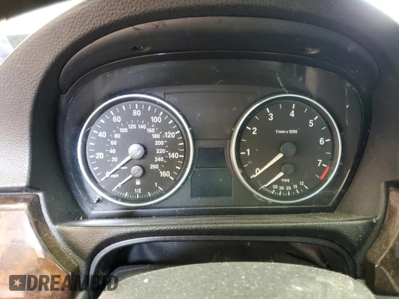 2007 BMW 3 Series 328xi with VIN WBAVC73577KP33915, listed as a Copart auction lot 53818485 with Not provided miles and Salvage title. Bid and sale history available at DreamBid. Image 9.