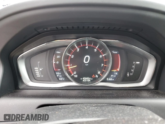 2016 Volvo XC60 T5 Premier with VIN YV4612RK0G2809565, listed as a Copart auction lot 43631585 with 43,164 mi miles and Salvage Title. Bid and sale history available at carsss.com. Image 9.