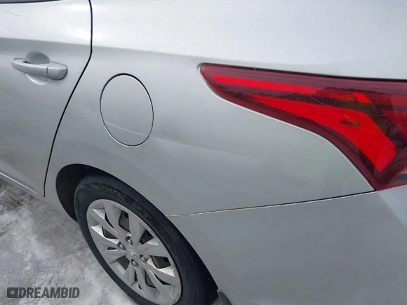 2018 Hyundai Accent SE with VIN 3KPC24A33JE025457, listed as a IAAI auction lot 41636759 with NaN miles. Bid and sale history available at carsss.com. Image 20.