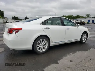 2010 Lexus ES 330 z VIN JTHBK1EG2A2399996, wystawiony jako Copart lot #57297145 z przebiegiem 81 929 mil mil oraz Szkoda całkowita • Salvage title. Historia ofert i sprzedaży dostępna na DreamBid. Obrazek 3.