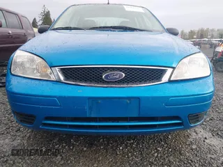 2007 Ford Focus S with VIN 1FAHP34N27W161713, listed as a IAAI auction lot 41966335 with 154,007 mi miles and . Bid and sale history available at carsss.com. Image 6.