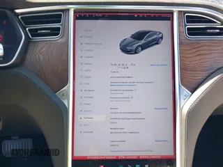 2017 Tesla Model S 100D with VIN 5YJSA1E20HF198503, listed as a IAAI auction lot 41843782 with 77,281 mi miles and . Bid and sale history available at DreamBid. Image 19.