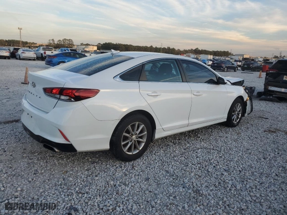 2018 Hyundai Sonata SE with VIN 5NPE24AF4JH631509, listed as a Copart auction lot 82222764 with 146,762 mi miles and Salvage Title. Bid and sale history available at carsss.com. Image 3.
