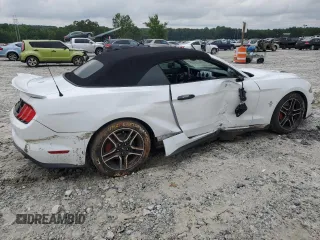 2020 Ford Mustang EcoBoost z VIN 1FATP8UH7L5137828, wystawiony jako Copart lot #60939205 z przebiegiem 107 477 mil mil oraz Szkoda całkowita • Salvage title. Historia ofert i sprzedaży dostępna na DreamBid. Obrazek 3.