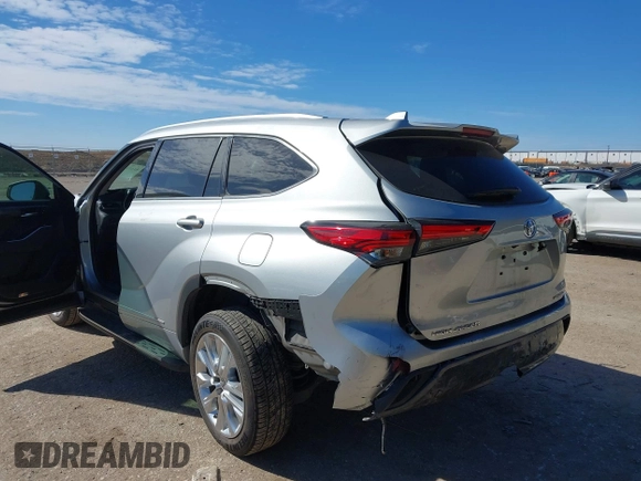 2021 Toyota Highlander Limited z VIN 5TDYZRAHXMS081464, wystawiony jako IAAI lot #41631810 z przebiegiem 61 446 mil mil oraz . Historia ofert i sprzedaży dostępna na DreamBid. Obrazek 6.