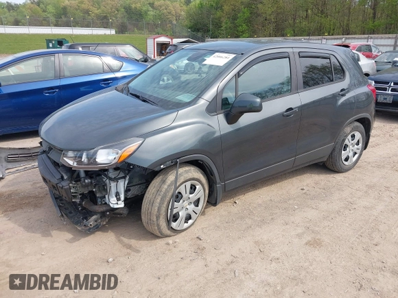 2019 Chevrolet Trax LS with VIN 3GNCJKSB4KL178849, listed as a IAAI auction lot 42006284 with 31,205 mi miles. Bid and sale history available at carsss.com. Image 17.