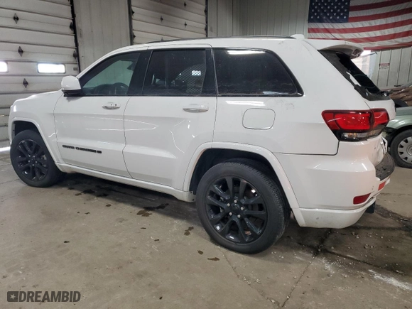 2022 Jeep Grand Cherokee WK Laredo E with VIN 1C4RJFAG5NC117811, listed as a Copart auction lot 77839394 with 34,933 mi miles and Salvage Title. Bid and sale history available at carsss.com. Image 2.