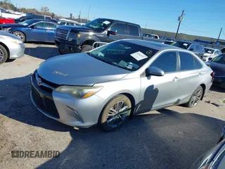 2015 Toyota Camry XLE z VIN 4T1BF1FK5FU891261, wystawiony jako IAAI lot #41262797 z przebiegiem 149 271 mil mil oraz . Historia ofert i sprzedaży dostępna na DreamBid. Obrazek 14.
