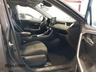 2019 Toyota RAV4 XLE with VIN 2T3P1RFV8KW057323, listed as a IAAI auction lot 42510231 with 59,003 mi miles and . Bid and sale history available at DreamBid. Image 5.