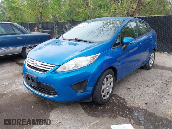 2013 Ford Fiesta SE with VIN 3FADP4BJ5DM177081, listed as a IAAI auction lot 42082170 with 109,036 mi miles. Bid and sale history available at carsss.com. Image 2.