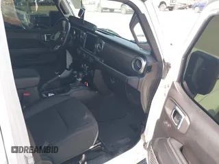 2020 Jeep Wrangler Unlimited Sahara with VIN 1C4HJXEN2LW109428, listed as a IAAI auction lot 42296943 with 155,766 mi miles and . Bid and sale history available at DreamBid. Image 5.