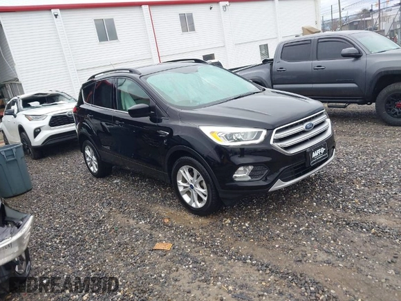2017 Ford Escape SE with VIN 1FMCU0GD0HUD45409, listed as a IAAI auction lot 41859352 with 52,984 mi miles. Bid and sale history available at carsss.com. Image 1.