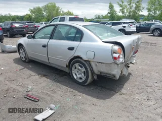 2003 Nissan Altima S z VIN 1N4AL11D63C136161, wystawiony jako IAAI lot #42461610 z przebiegiem 248 121 mil mil oraz . Historia ofert i sprzedaży dostępna na DreamBid. Obrazek 3.