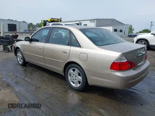2004 Toyota Avalon XL with VIN 4T1BF28B44U384366, listed as a IAAI auction lot 42080614 with 250,291 mi miles and . Bid and sale history available at carsss.com. Image 3.