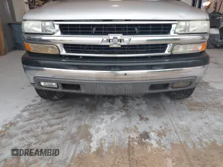 2004 Chevrolet Tahoe LS z VIN 1GNEC13Z34R191127, wystawiony jako IAAI lot #42304922 z przebiegiem 196 684 mil mil oraz . Historia ofert i sprzedaży dostępna na DreamBid. Obrazek 6.