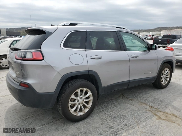 2019 Jeep Cherokee Latitude with VIN 1C4PJLCB8KD370134, listed as a Copart auction lot 51625815 with 102,887 mi miles and Clean Title. Bid and sale history available at carsss.com. Image 3.
