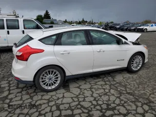 2014 Ford Focus Electric with VIN 1FADP3R48EL341890, listed as a Copart auction lot 51531905 with 76,393 mi miles and Salvage title. Bid and sale history available at DreamBid. Image 3.