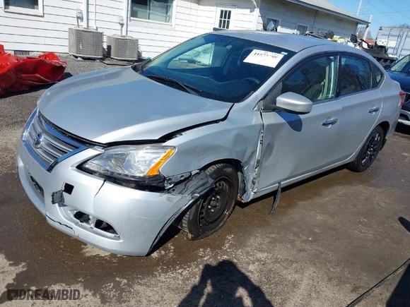 2014 Nissan Sentra S with VIN 1N4AB7AP0EN853601, listed as a IAAI auction lot 41573798 with 174,431 mi miles. Bid and sale history available at carsss.com. Image 2.