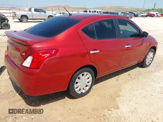 2016 Nissan Versa S z VIN 3N1CN7APXGL803546, wystawiony jako IAAI lot #42305879 z przebiegiem 150 815 mil mil oraz . Historia ofert i sprzedaży dostępna na DreamBid. Obrazek 4.