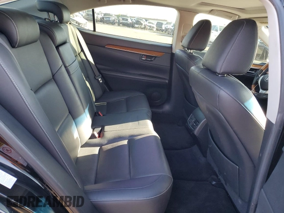 2014 Lexus ES 300h z VIN JTHBW1GG9E2071885, wystawiony jako Copart lot #61654645 z przebiegiem 156 595 mil mil oraz Szkoda całkowita • Salvage title. Historia ofert i sprzedaży dostępna na DreamBid. Obrazek 10.