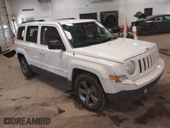 2014 Jeep Patriot Latitude with VIN 1C4NJPFA3ED739925, listed as a IAAI auction lot 41623546 with 130,374 mi miles and . Bid and sale history available at carsss.com. Image 1.