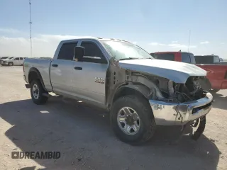 2018 Ram 2500 Tradesman with VIN 3C6UR5CLXJG160580, listed as a Copart auction lot 47655665 with 186,604 mi miles and Salvage title. Bid and sale history available at DreamBid. Image 4.