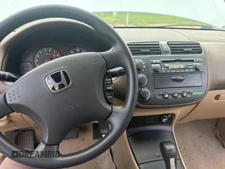 2004 Honda Civic z VIN 1HGEN26474L000211, wystawiony jako Copart lot #60339255 z przebiegiem 114 272 mil mil oraz Czysty tytuł • Clean title. Historia ofert i sprzedaży dostępna na DreamBid. Obrazek 9.