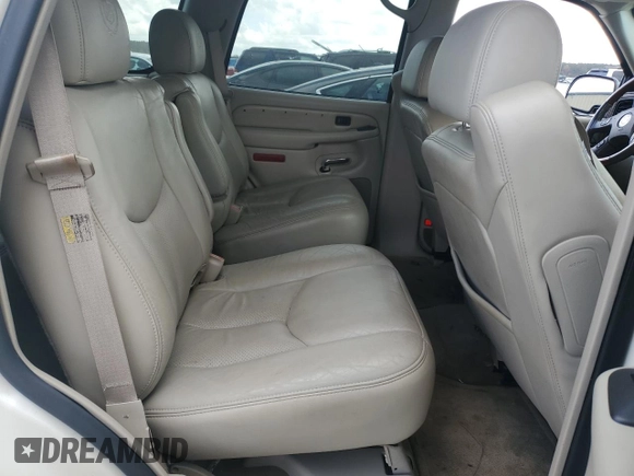 2004 Cadillac Escalade z VIN 1GYEC63T04R277457, wystawiony jako Copart lot #78555564 z przebiegiem 170 153 mil mil oraz Szkoda całkowita • Salvage title. Historia ofert i sprzedaży dostępna na DreamBid. Obrazek 11.