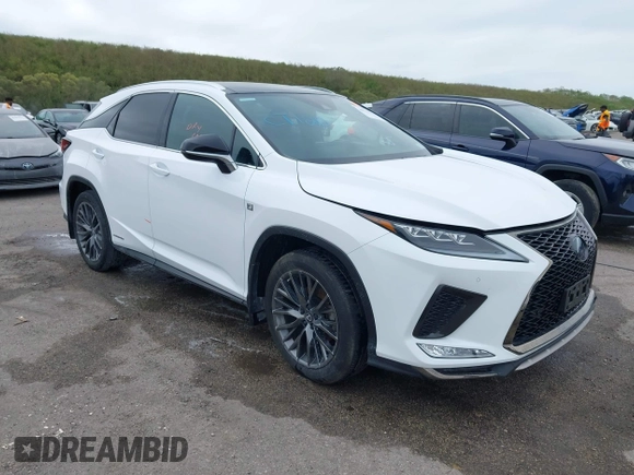 2021 Lexus RX with VIN 2T2YGMDA3MC062783, listed as a IAAI auction lot 40504359 with 34,319 mi miles. Bid and sale history available at carsss.com. Image 1.
