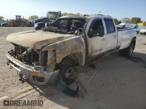 2014 Chevrolet Silverado 3500HD LTZ with VIN 1GC4K1C84EF127681, listed as a Copart auction lot 73954134 with 0 mi miles and Salvage Title. Bid and sale history available at carsss.com. Image 1.