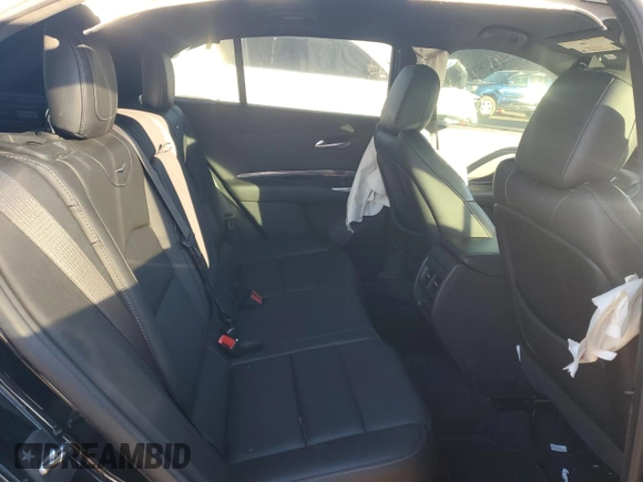 2021 Cadillac XT4 FWD Luxury с VIN 1GYAZAR4XMF066381, выставлен на аукционе Copart как лот 84615464 с пробегом 80 018 миль миль и Списание • Salvage title. История ставок и продаж доступна на DreamBid. Изображение 11.
