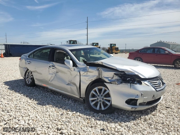 2010 Lexus ES 350 with VIN JTHBK1EG8A2355792, listed as a Copart auction lot 48954905 with 138,905 mi miles and Salvage Title. Bid and sale history available at carsss.com. Image 4.