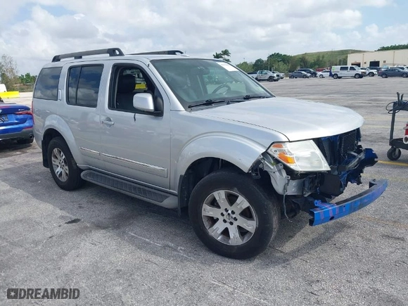 2011 Nissan Pathfinder LE with VIN 5N1AR1NB9BC628744, listed as a IAAI auction lot 41975483 with 93,632 mi miles. Bid and sale history available at carsss.com. Image 1.