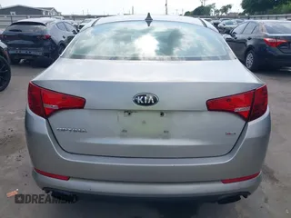 2013 Kia Optima LX with VIN 5XXGM4A78DG193461, listed as a IAAI auction lot 41947163 with 133,070 mi miles. Bid and sale history available at carsss.com. Image 16.