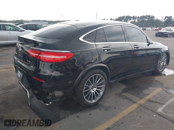 2019 Mercedes-Benz GLC 300 with VIN WDC0J4KB0KF667213, listed as a IAAI auction lot 40422288 with 56,488 mi miles and . Bid and sale history available at DreamBid. Image 4.